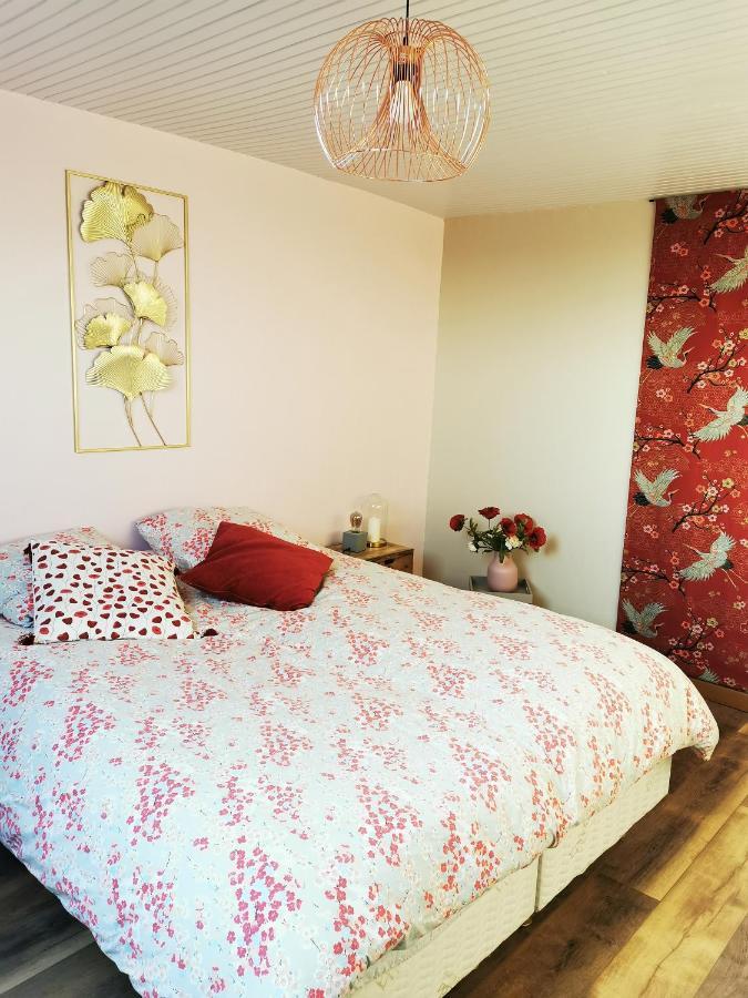 Domaine De L'Esperance, Chambre Rose Bed & Breakfast Bersaillin Exterior photo